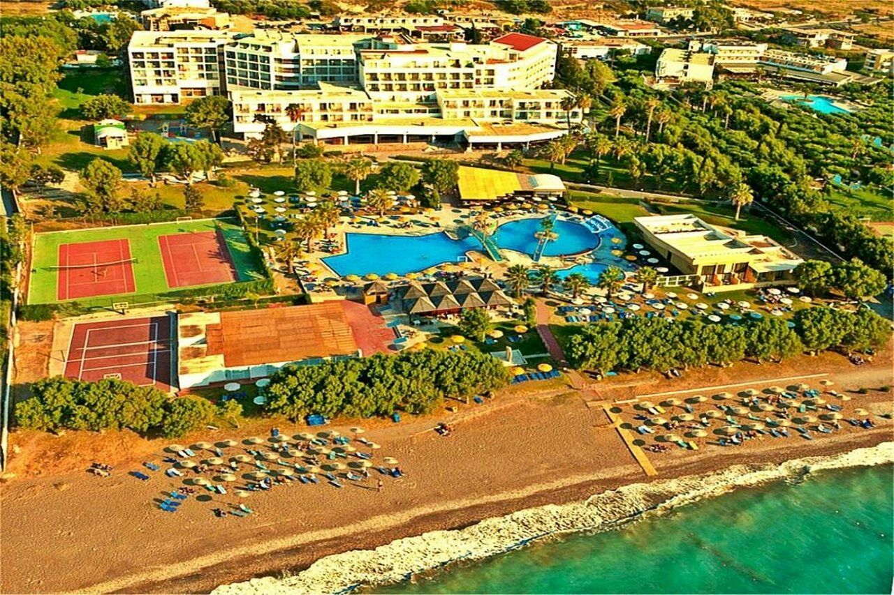 Doreta 4* Theologos (Rhodes)