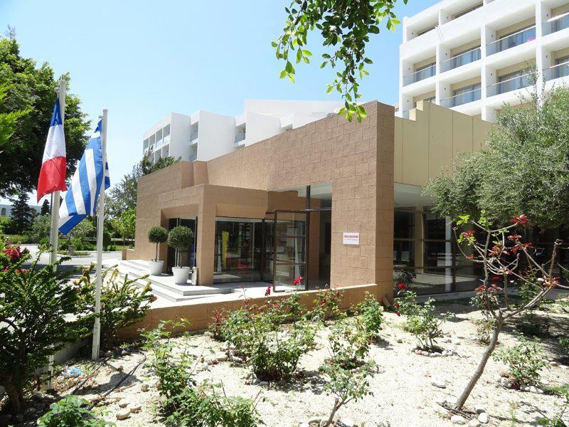 Doreta 4* Theologos (Rhodes)